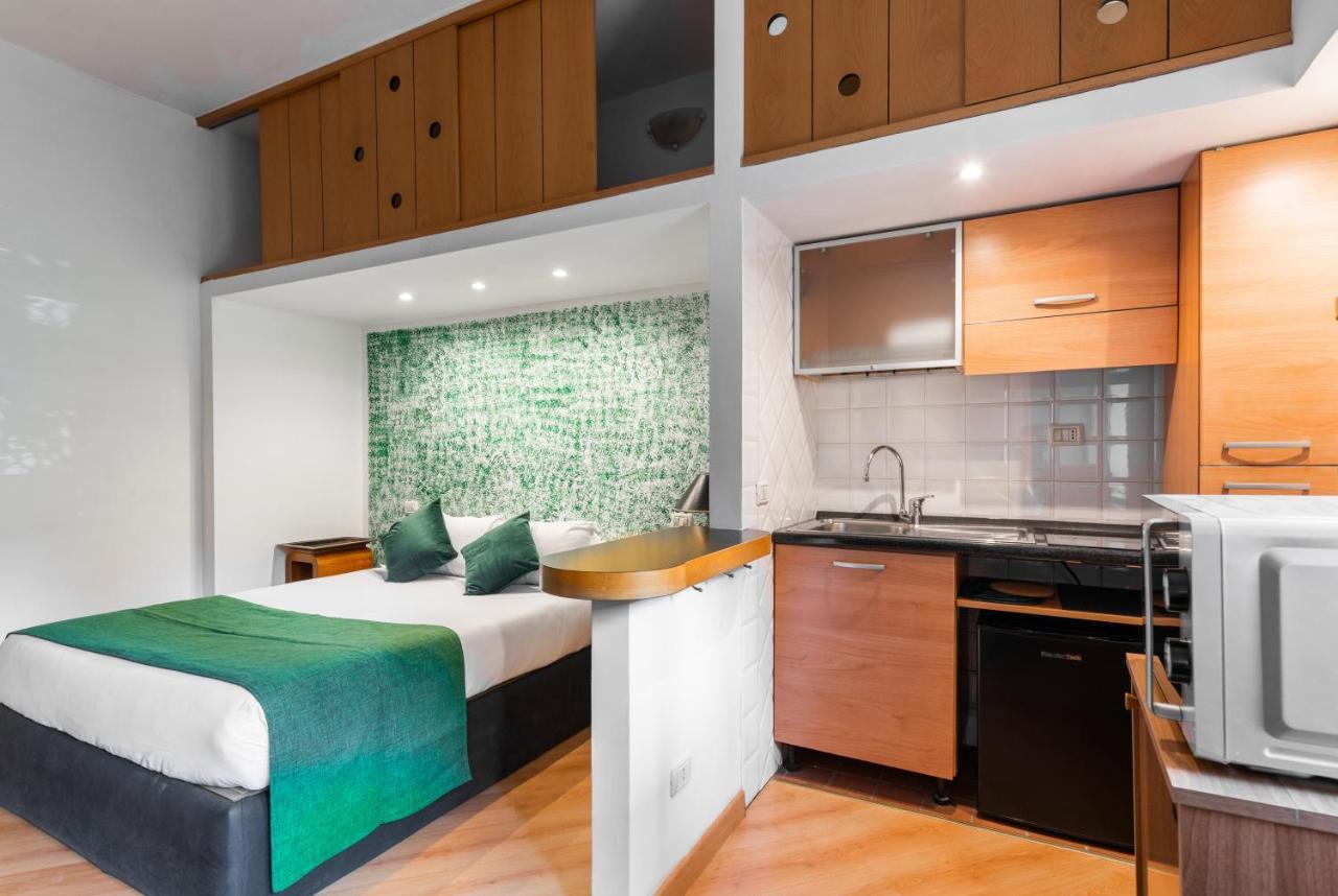Studio Suite Aurelia Antica Рим Екстериор снимка