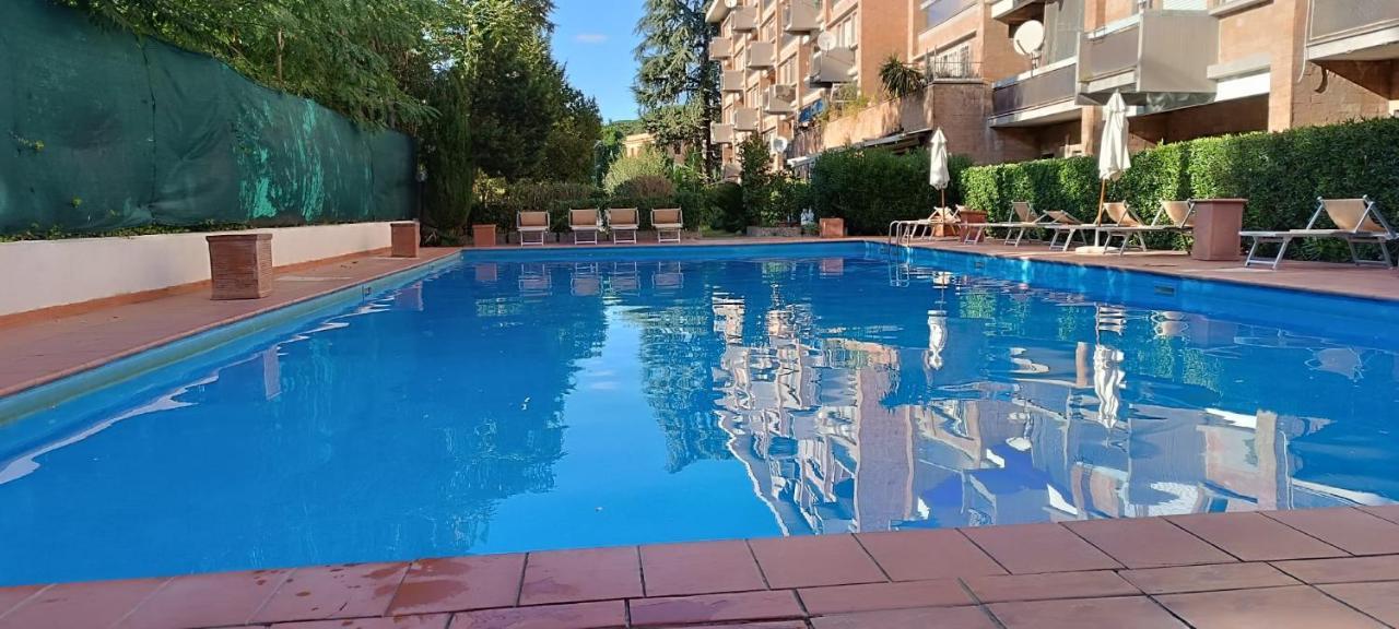Studio Suite Aurelia Antica Рим Екстериор снимка